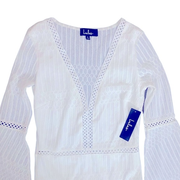 NWT Gorgeous white lace deep V Lulu’s bodysuit - Picture 2 of 5